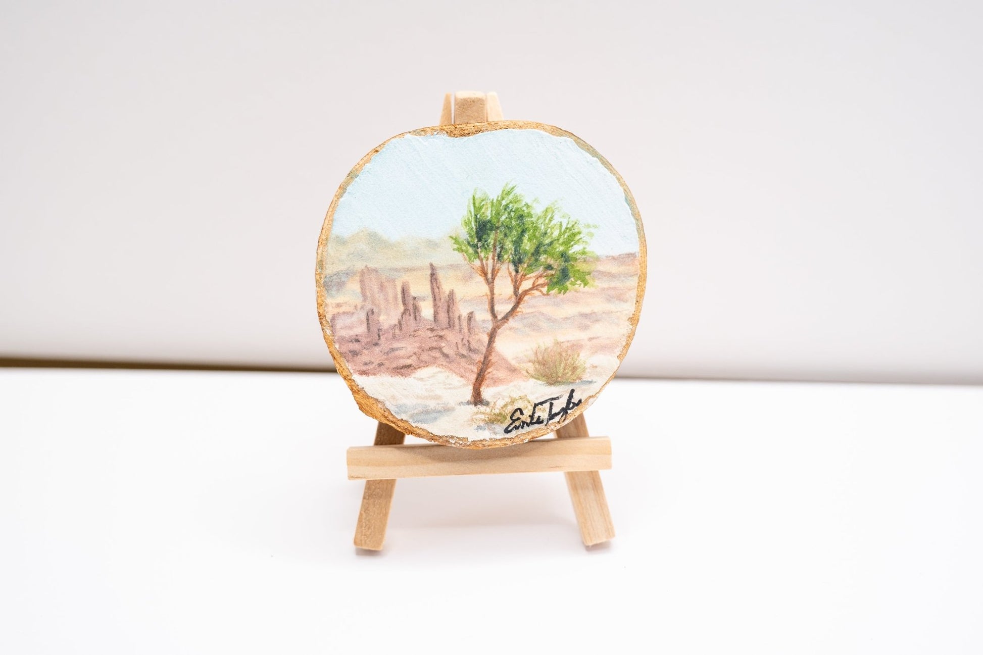 z2023 Trifles make the sum of life Emilie Taylor Art
