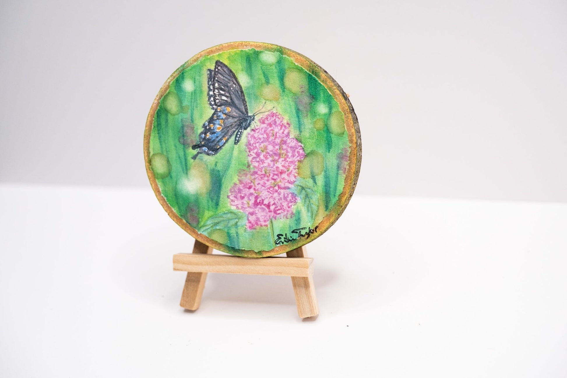 z2024 Little Kisses Emilie Taylor Art