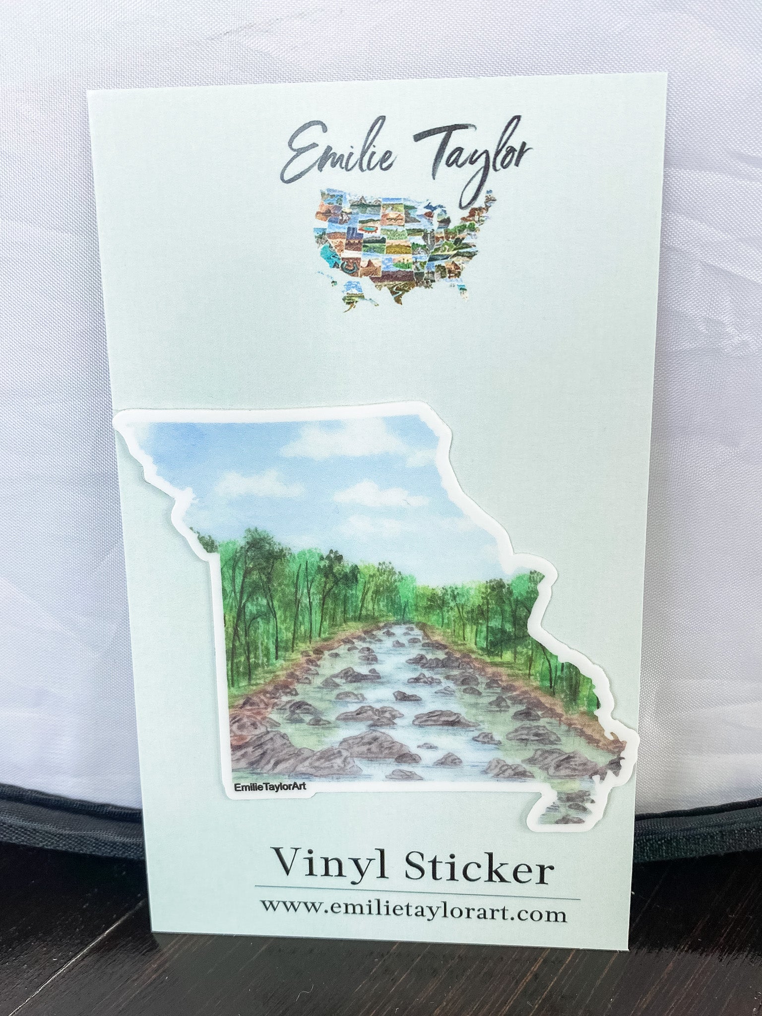 Missouri Decal, Watercolor Missouri Sticker, MO Car Decal, State Decal, State Sticker, Thermos Decal, Waterproof Missouri Decal Emilie Taylor Art